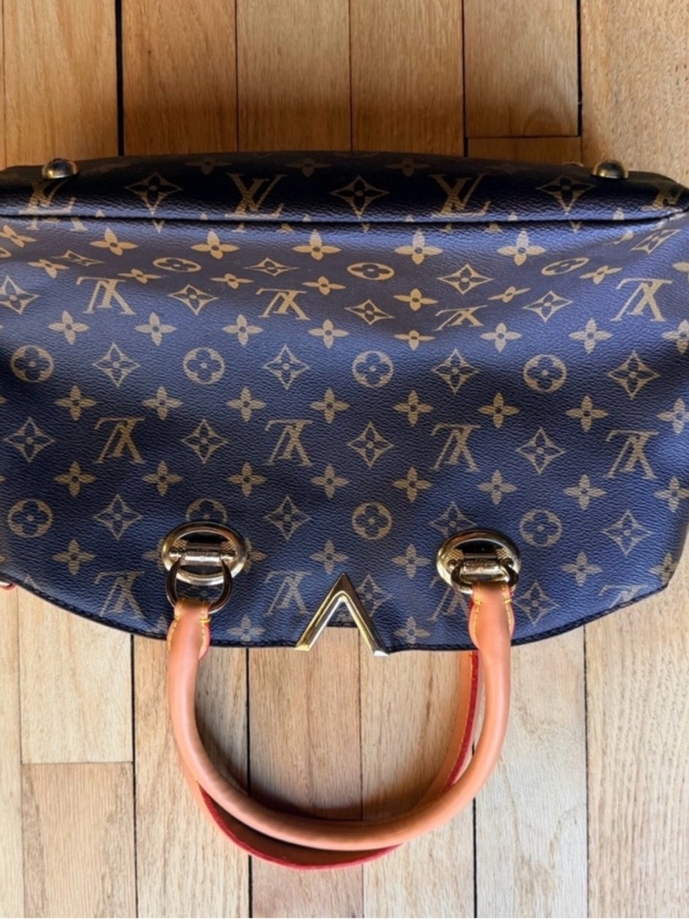 FASHION Monogram Bag - Picture 6 of 6